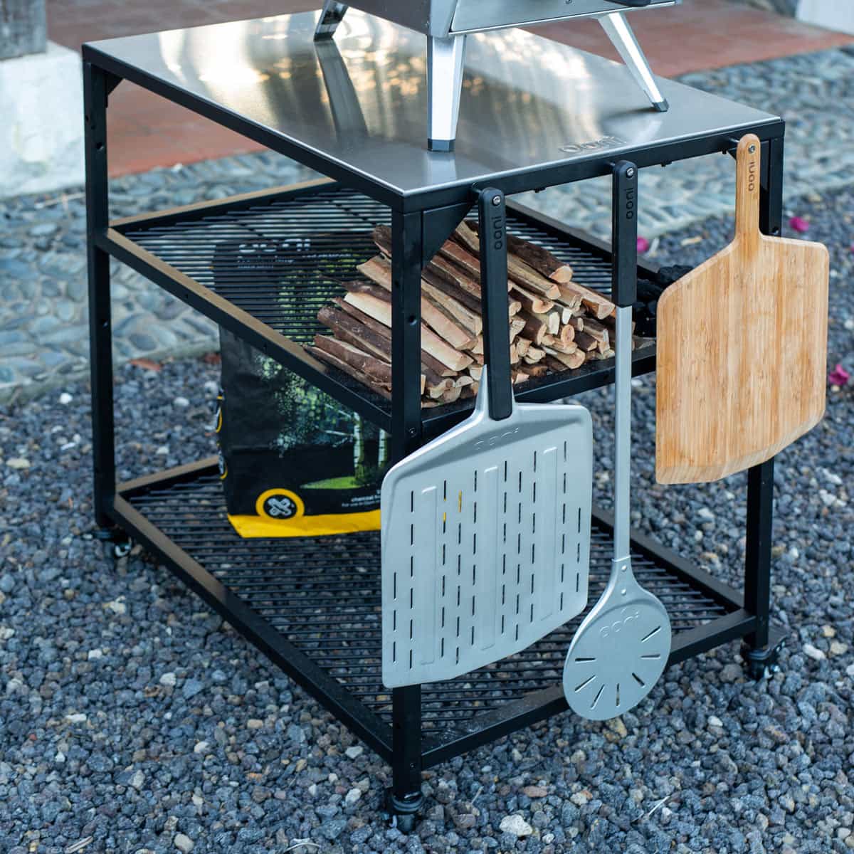 Ooni Medium Pizza Table Bundle - Image 5